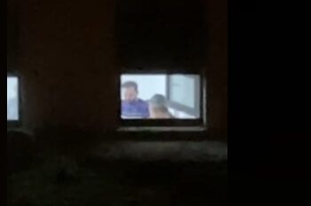 Sperând să nu-i găsească nici dracu, pesediştii Craiovei au chefuit în capela azilului. A ieşit înfiorător!